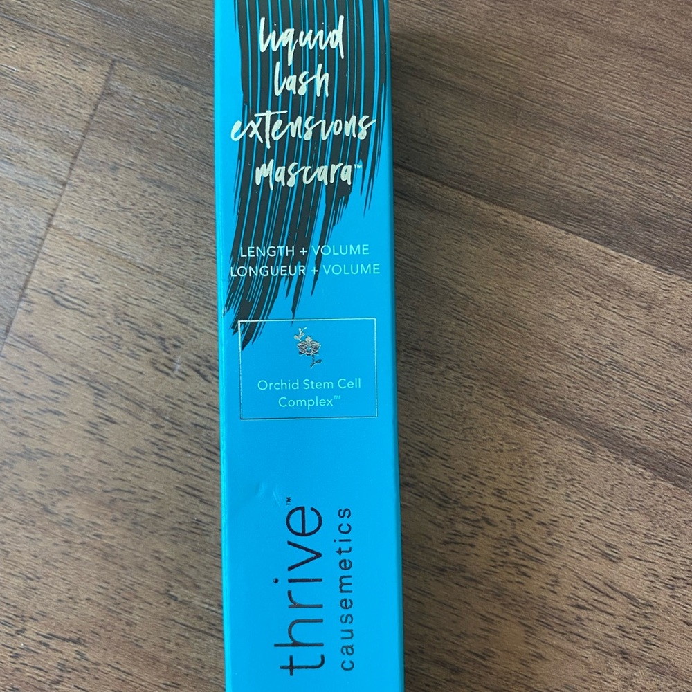 Thrive mascara
